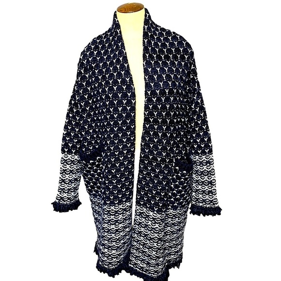 Zara Sweaters - Zara Navy Blue Open Knit Cardigan Sweater Sz 1XL Fuzzy Fringed Hem Novelty Print